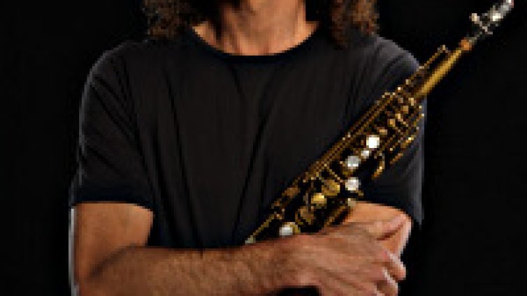 Kenny G  включва София в концертно DVD