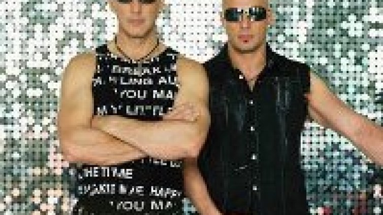 Right Said Fred идват за парти в София