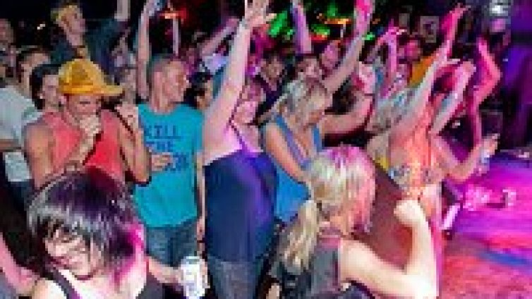 Къде ще купонясваш петък и събота?