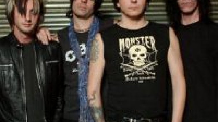L.A. Guns безплатно в Каварна!