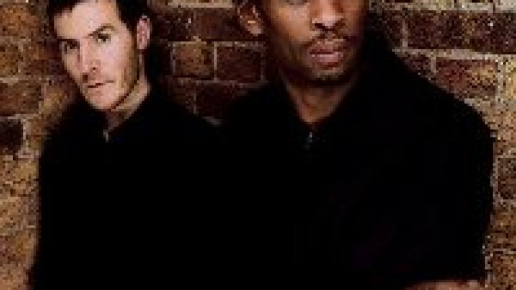 Massive Attack идват в България през юли!!! 