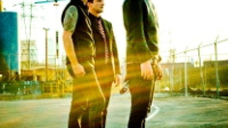 Гледай новото видео на Green Day  