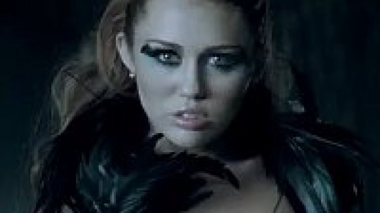 Виж новото видео на Miley Cyrus