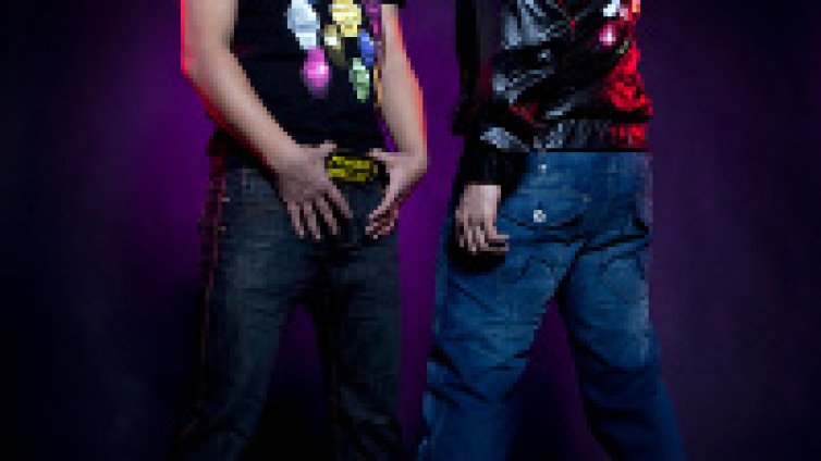 Виж новия клип на Румънеца, Енчев и Емануела