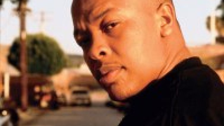 Dr. Dre се вдъхнови от Слънчевата система