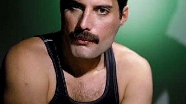 Правят филм за вокалиста на Queen