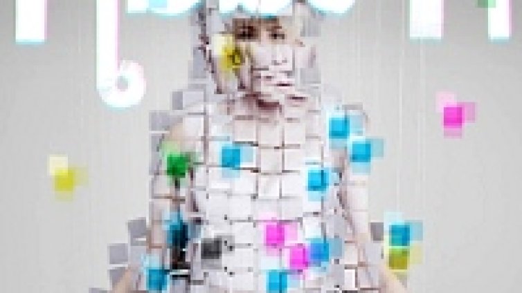 Чуй трите чисто нови парчета на Robyn