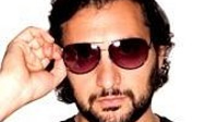 Sharam пристига отново в София