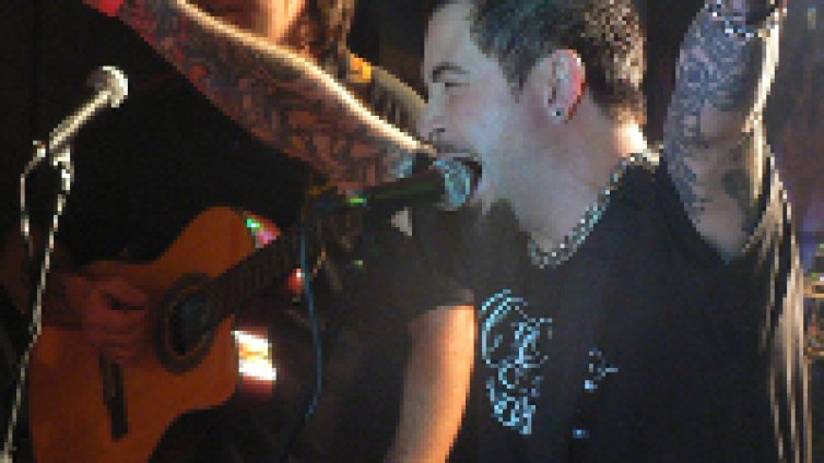 The Pomorians правят 3 концерта с фронтмена на Jaya The Cat