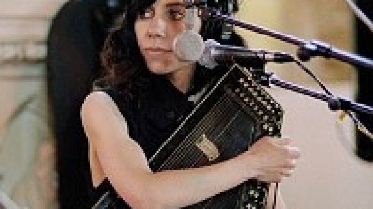 PJ Harvey с пореден видеосингъл от новия албум 