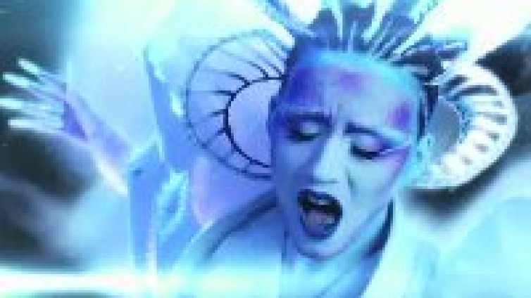 Новото извънземно видео на Katy Perry 