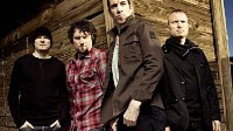 Новият албум на Theory Of A Deadman излиза в началото на юли