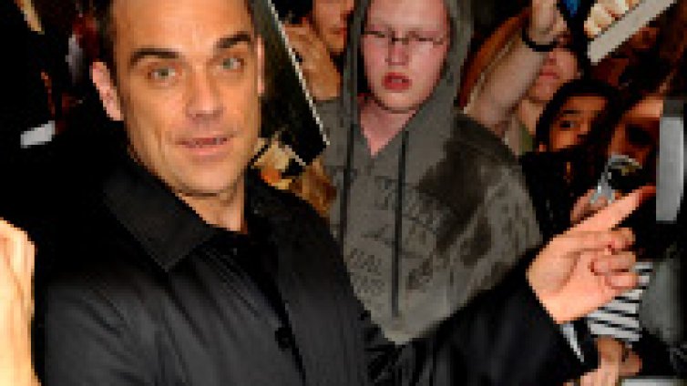 Robbie Williams има 30 готови песни за новия албум