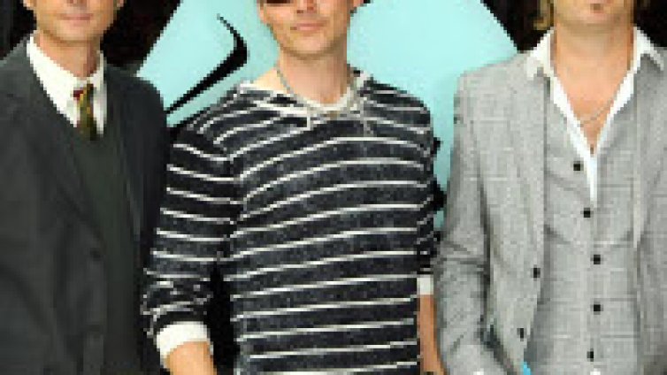 A-ha се събират в памет на жертвите на Брейвик