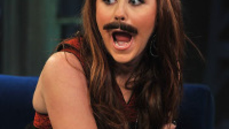 Най-лошия кавър е дело на Майли Сайръс