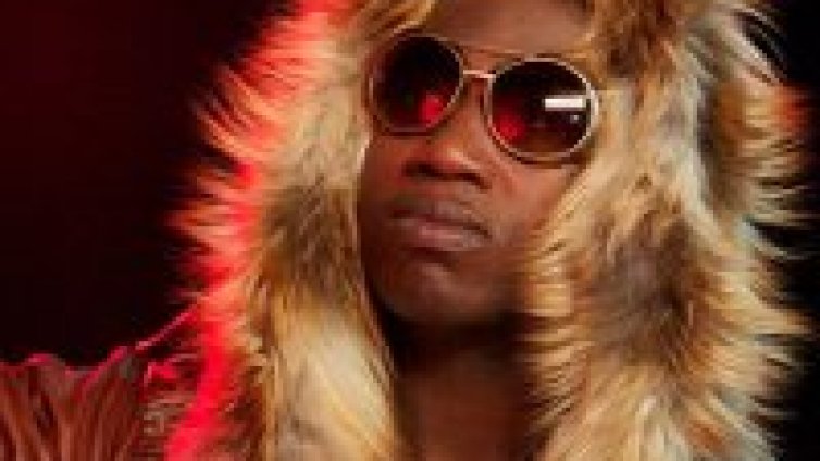 Gucci Mane изхвърли жена от кола в движение