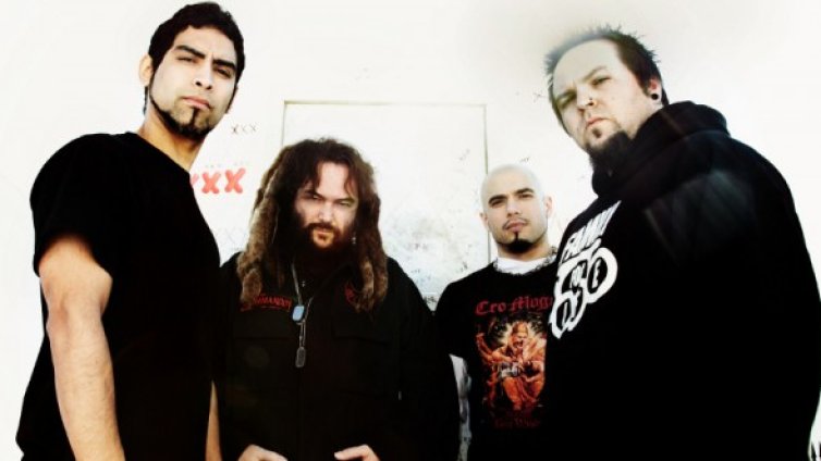 Soulfly празнуват 15-годишнина с нов албум