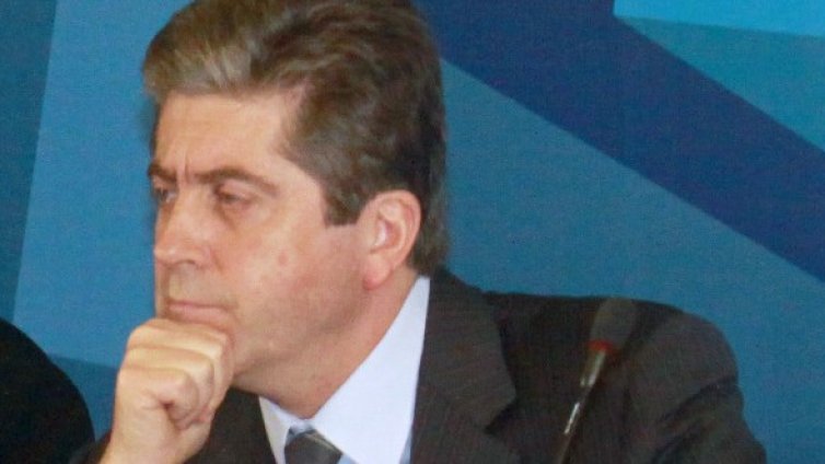 Първанов заяде Борисов за "пасуването" при енергийните проекти