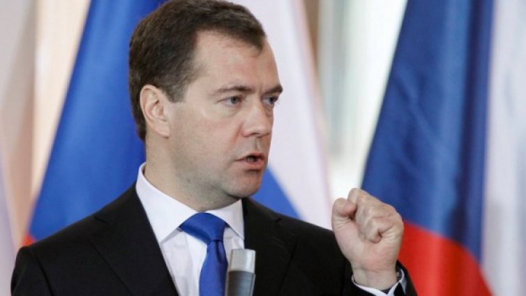 Медведев нареди да разследват изборите в Русия 