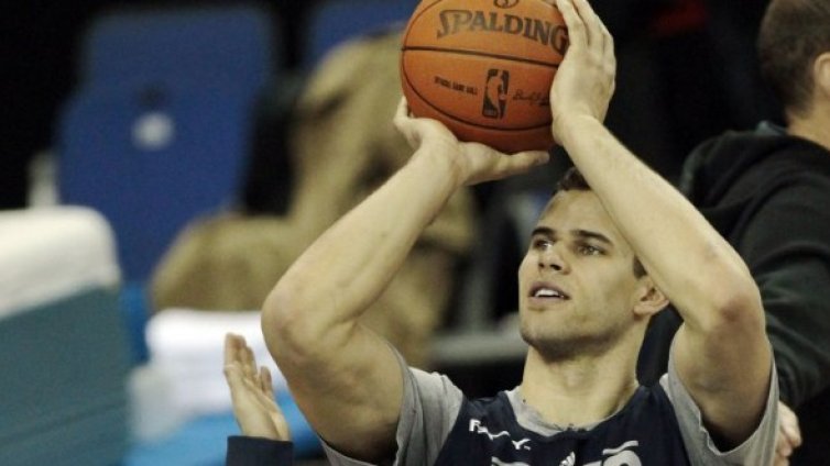 Освиркаха на мач съпруга на Кардашиян