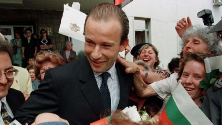 Княз Кирил се развежда, взима си банкерка за жена