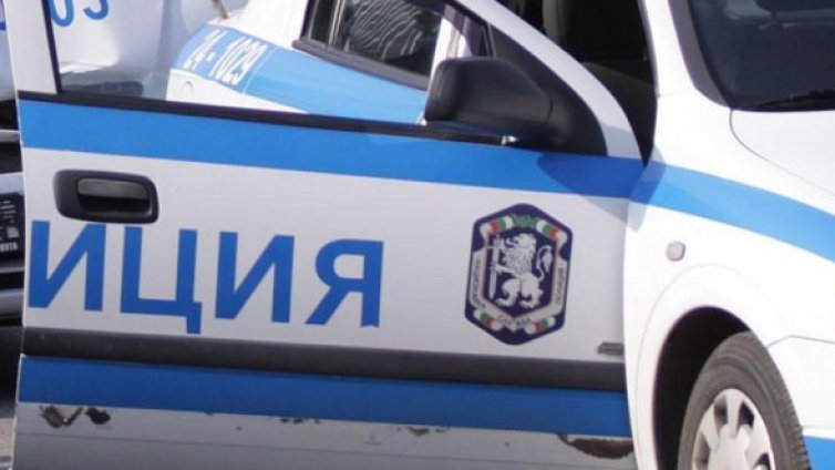 Пребиха възрастна жена за 5 лева в Свищовско
