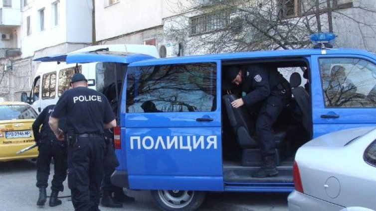 Роми отвлякоха мъж от дома му в Благоевград