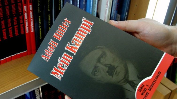 Пускат "Моята борба" във вестник в Германия