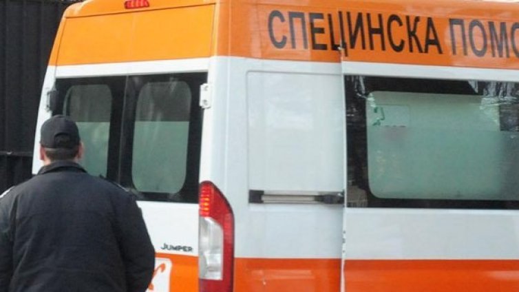 Двама ранени при взрив на кислородна бутилка в Пловдив