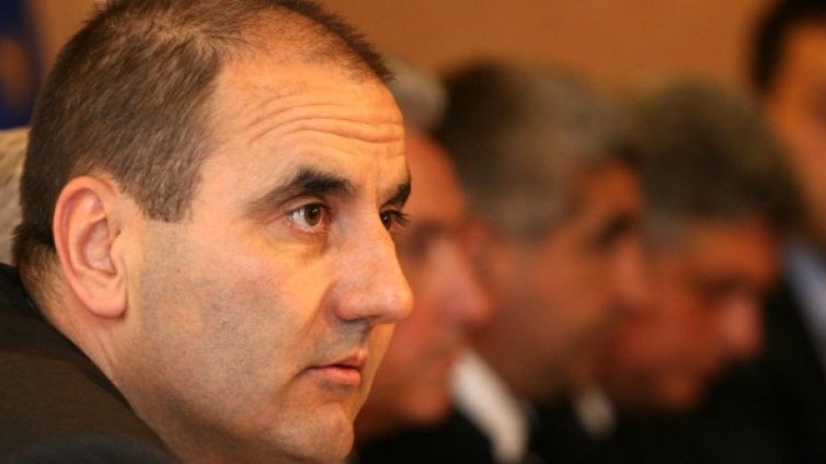 СДС иска оставката на Цветан Цветанов