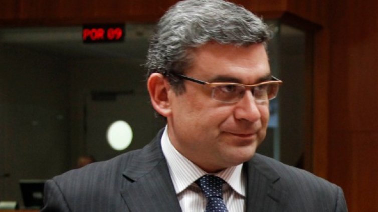 Румънският външен министър си отива