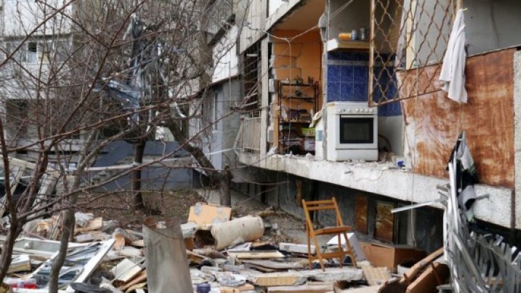 Гръмнал бойлер уби варненец. Разрухата в снимки 