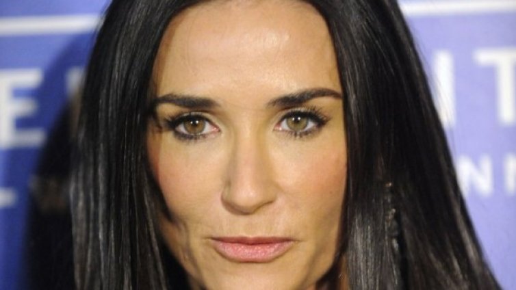 Деми флиртува с рапър. Дует или любов?