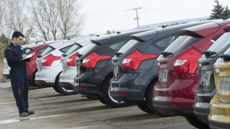 36% от по-заможните българи планират да си купят кола