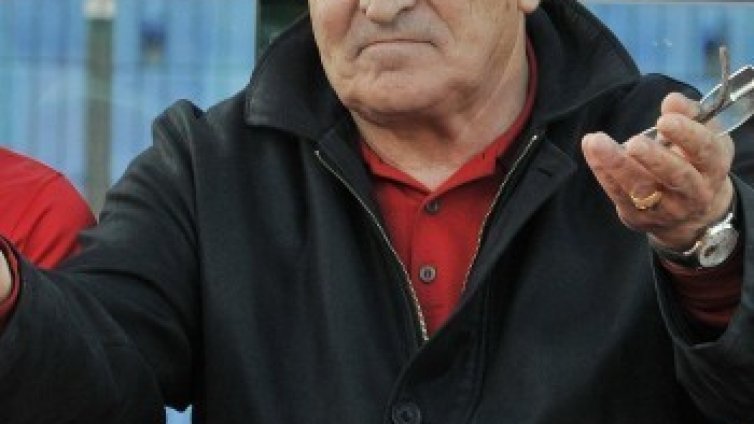 Синът на Малина на проби в ЦСКА