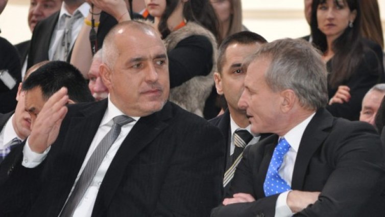 Обществото пита за лекарствата, аз ли да обяснявам?!