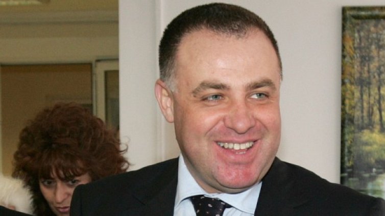 Не 800, а 600 бона били бонусите в земеделското министерство 