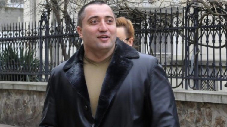 Митьо Очите волен и доволен