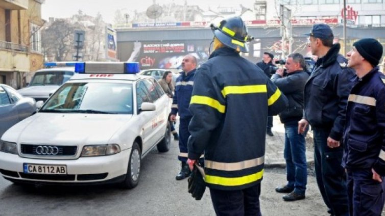 Пенсионер изгоря в дома си