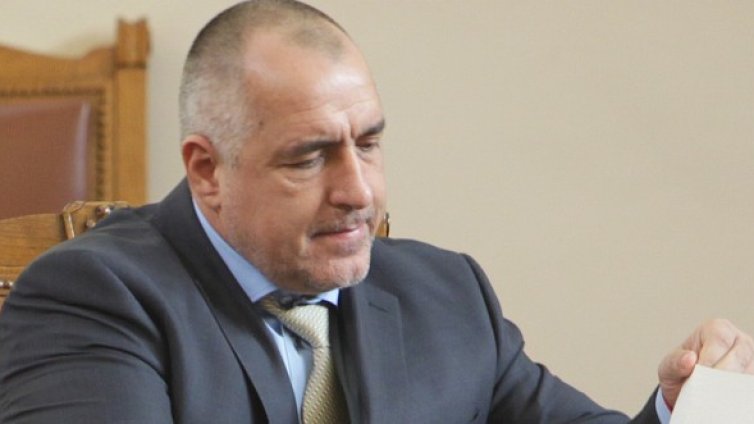 Катар преля чашата за Трайков. Борисов останал единствен фен на Константинов 