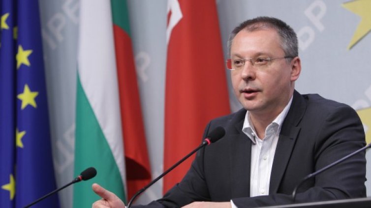 Тройната коалиция злоупотребявала с харчовете