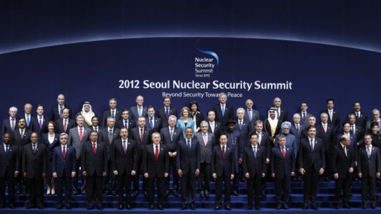 Световните лидери искат строги мерки срещу ядрения тероризъм 