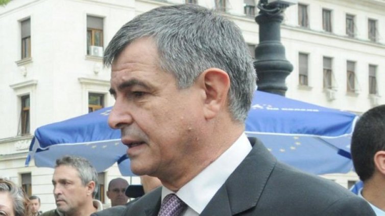 Аз намалих кучетата, при Борисов се върнаха!