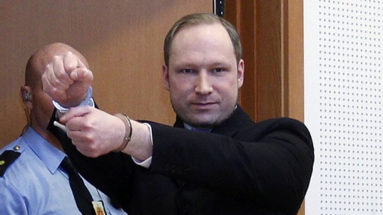 Норвежкият масов убиец е вменяем, гласи втората психо експертиза 