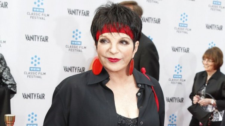 Лайза Минели иска по-възрастен мъж. Може и 19-годишен!