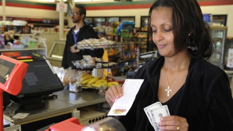 Късметлийка удари два джапота за ден в САЩ  