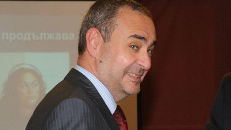 За ЧРД една заплата подарък за Борис Велчев 