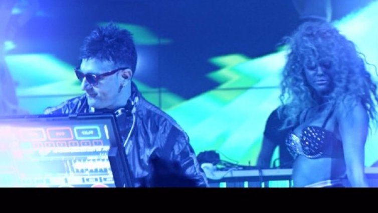 Deep Zone атакуват Европа с румънци