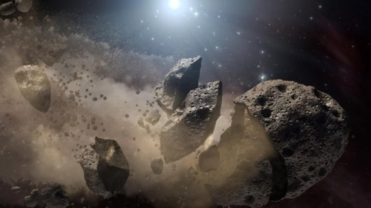 Астероид с размерите на рейс се размина със Земята  