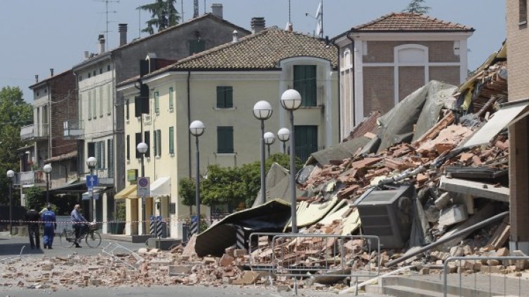 Ново силно земетресение разтърси Италия*